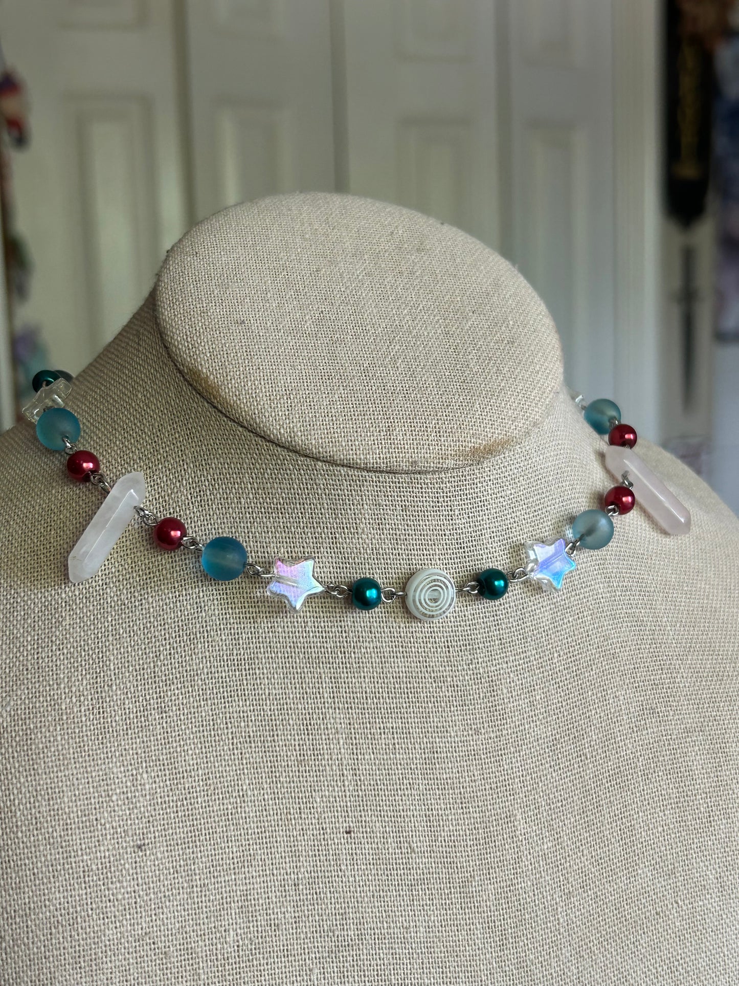 Guita Necklace