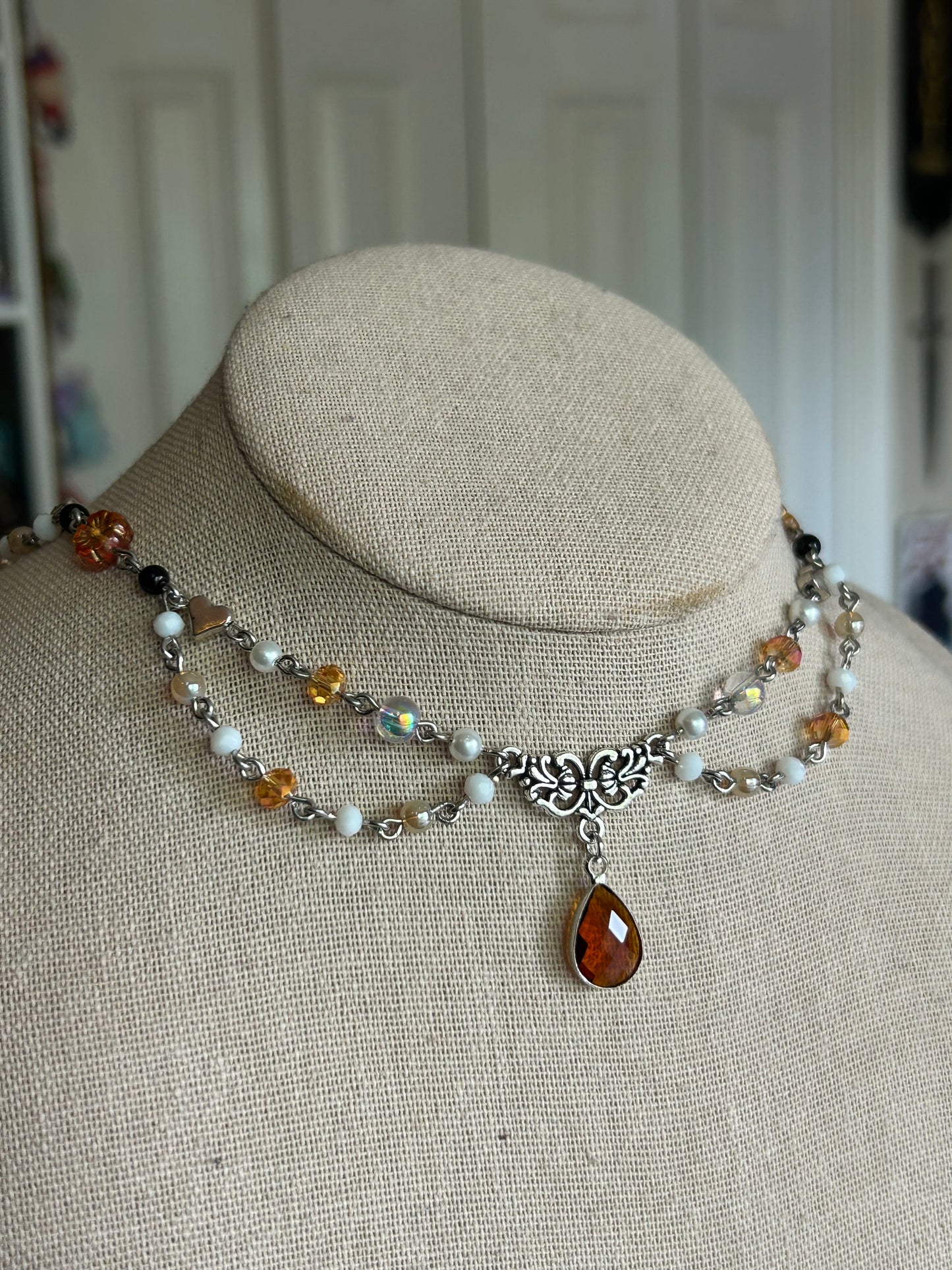 Amo Necklace